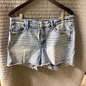 Buckle Black Light Blue Denim Frayed Hem Women's Shorts